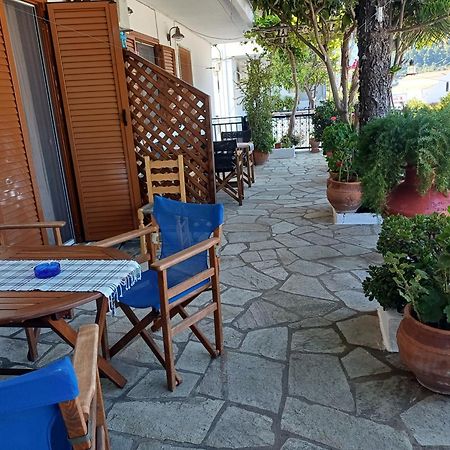 Studios And Apartments Meri 네오 클리마 외부 사진