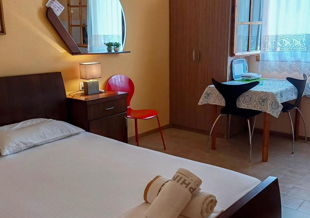 Studios And Apartments Meri 네오 클리마 외부 사진